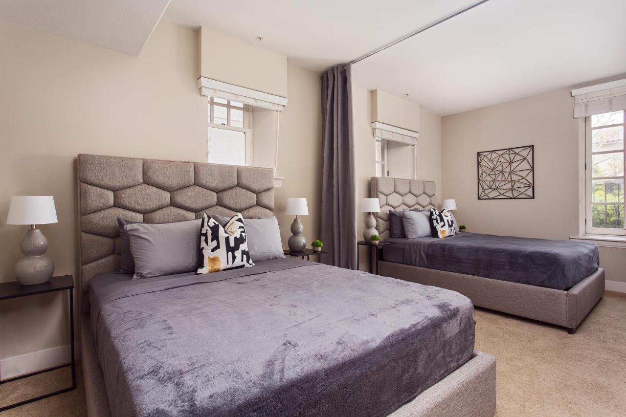 Westwood Luxury Suites Los Angeles Exterior photo